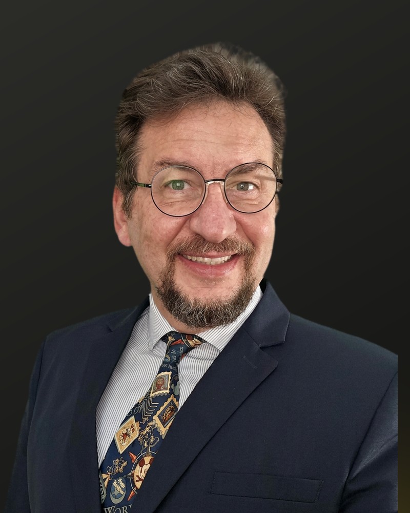 Clóvis Tavares, instrutor do treinamento de Mentorias e Palestras para área comercial
